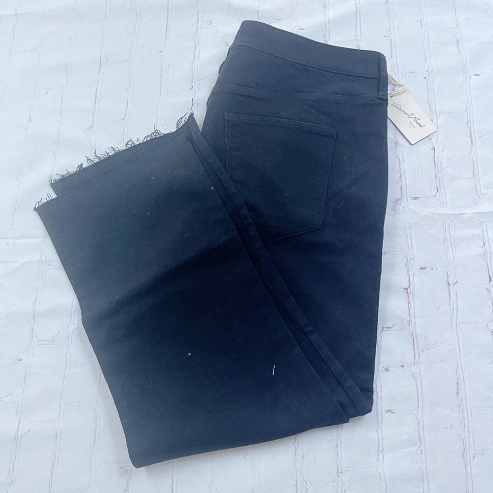 [Universal Thread] NWT black raw hem ankle bootcut jean 17